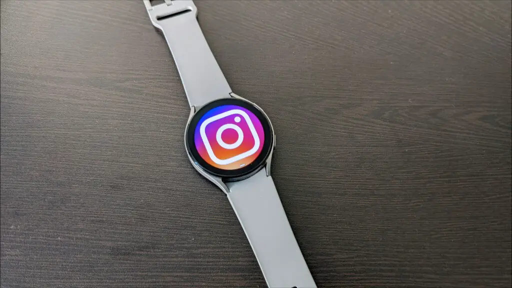 install instagram on galaxy watch 4