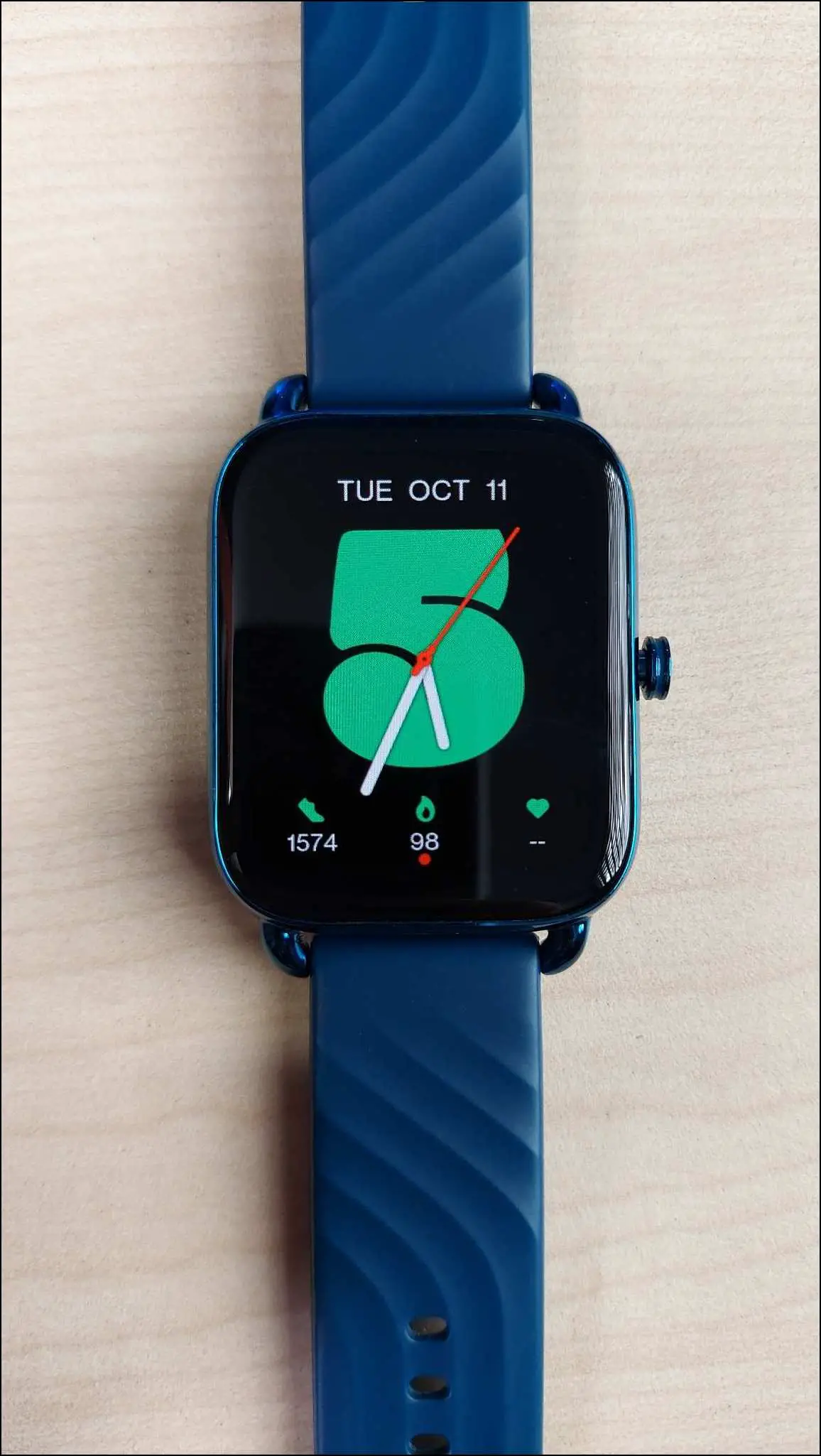 Change OnePlus Nord Watch Faces