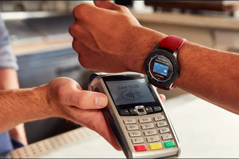 Smartwatches With NFC Tap-to-Pay Feature